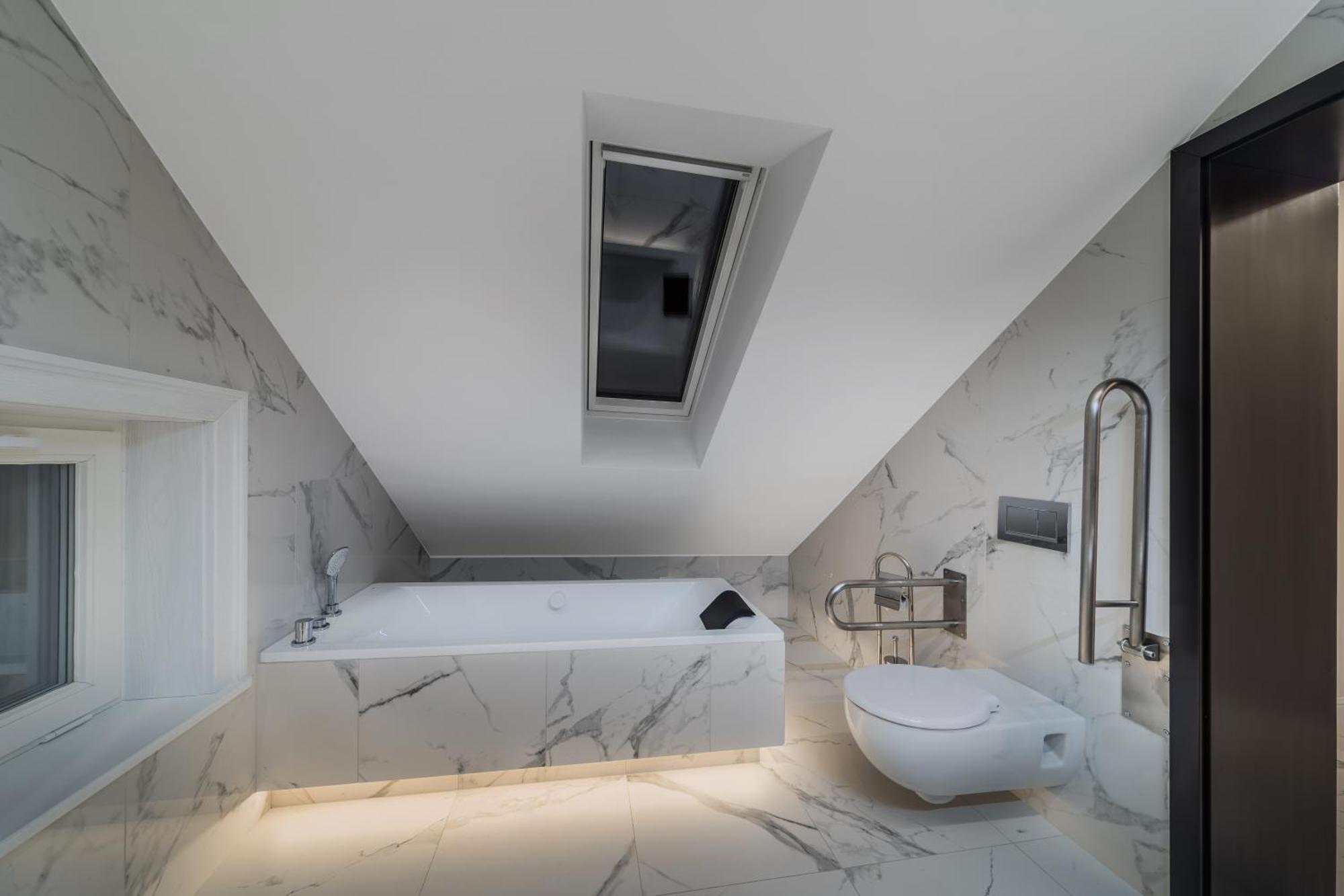 Aparthotel H *